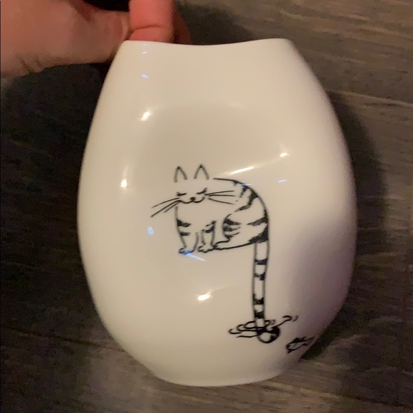 Other - Vase- Cat Fishing with Tail